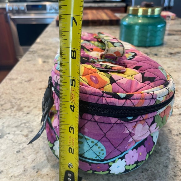 Vera Bradley cosmetic bag - Picture 12 of 13